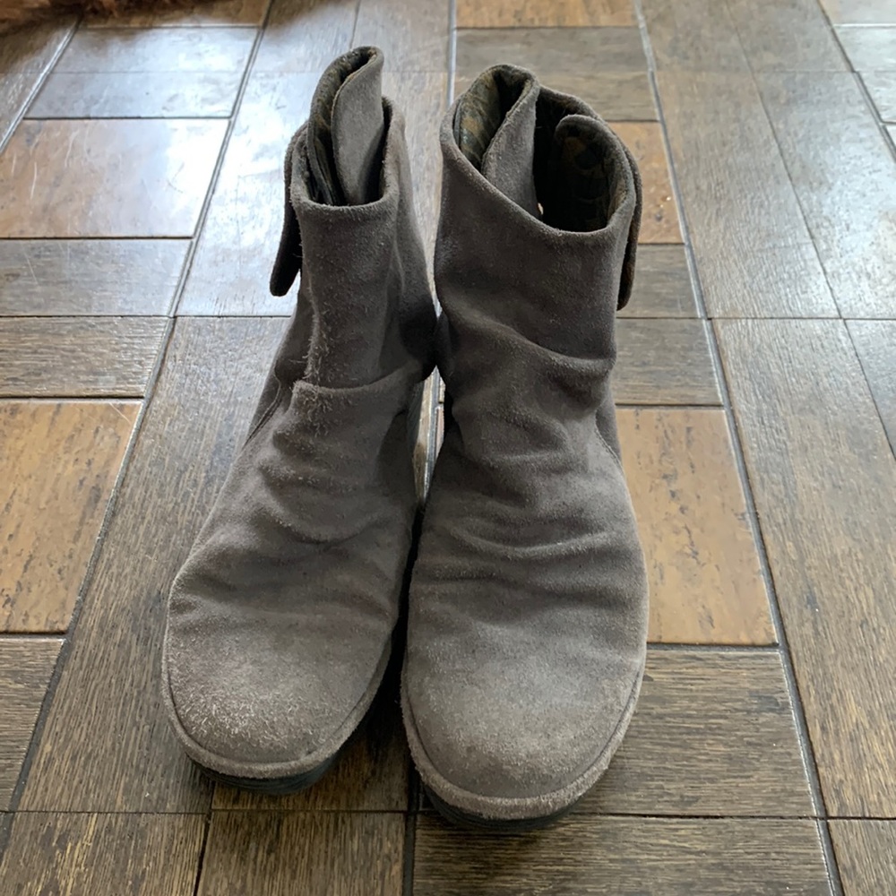 Grey Size 39 Fly London
